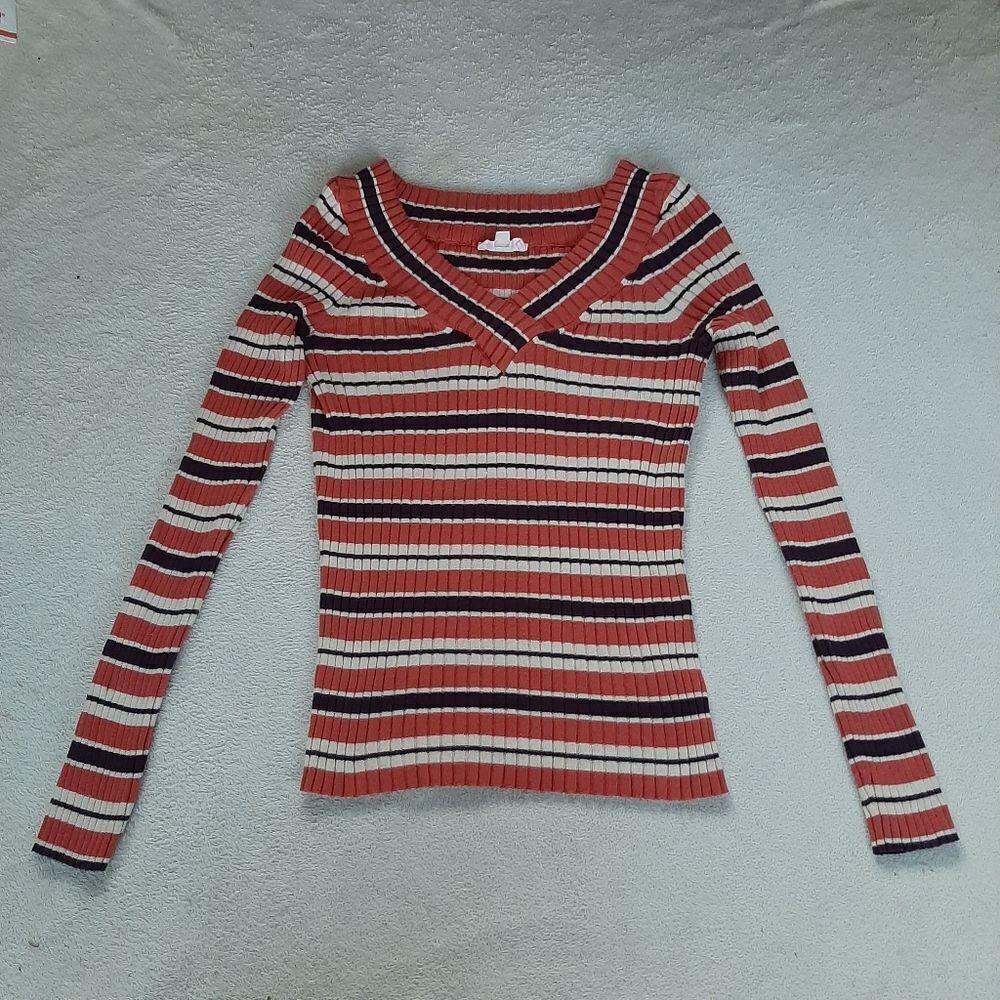 Cloud Chaser V-Necked Striped Sweater Size XL